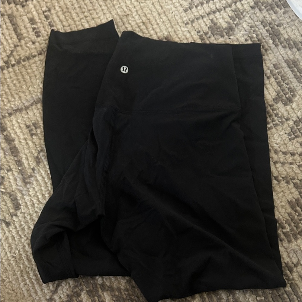 lululemon woman  Black leggings
